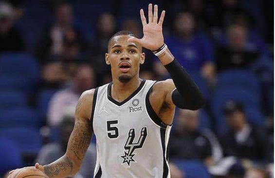 在比赛中表 在比赛中表